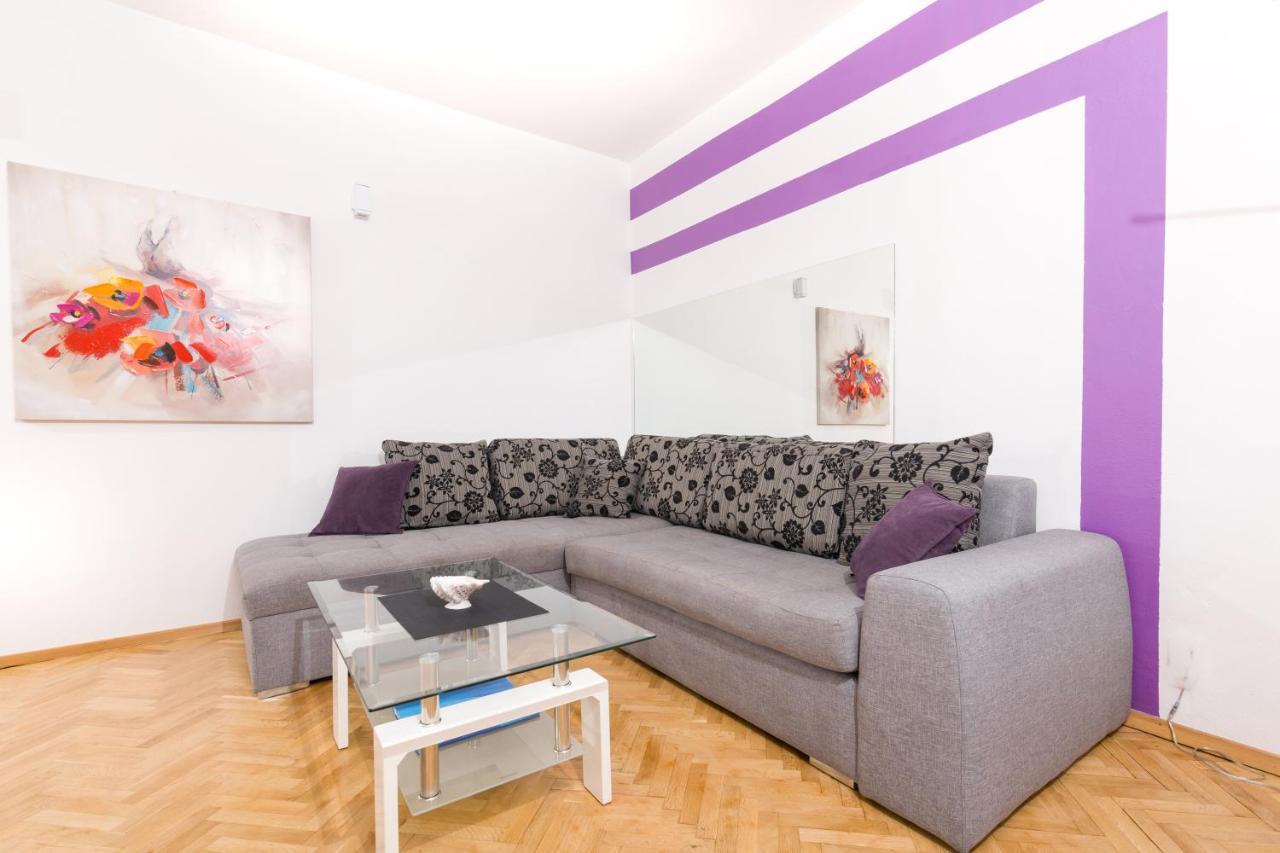 Apartments Dobronic Jelsa  Exterior foto